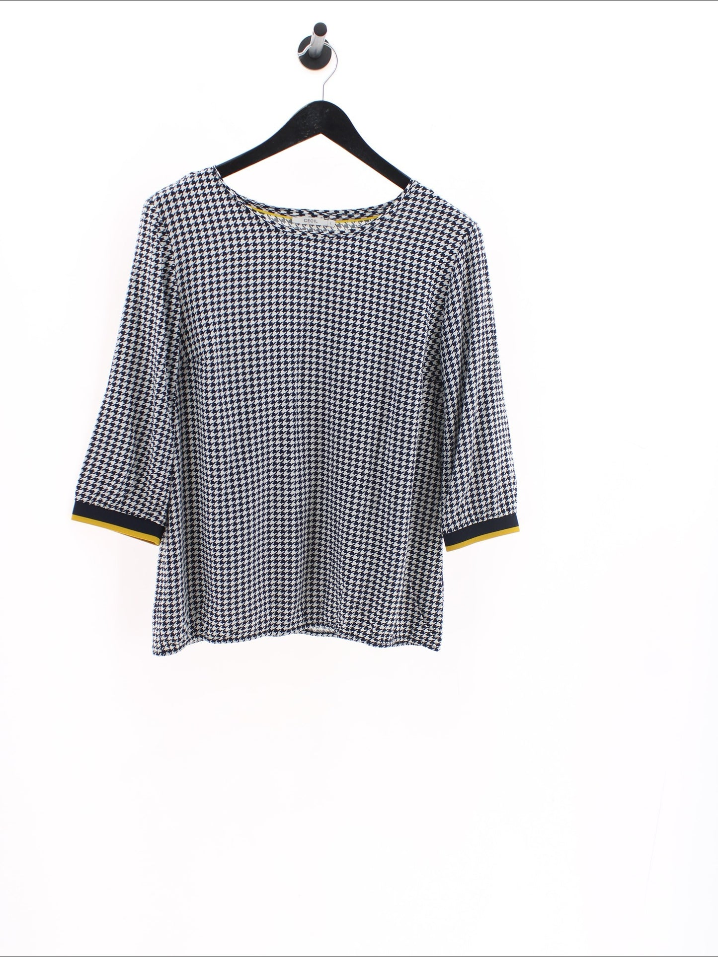 8f13b7b5c00d9ce2943fed61a18f9024