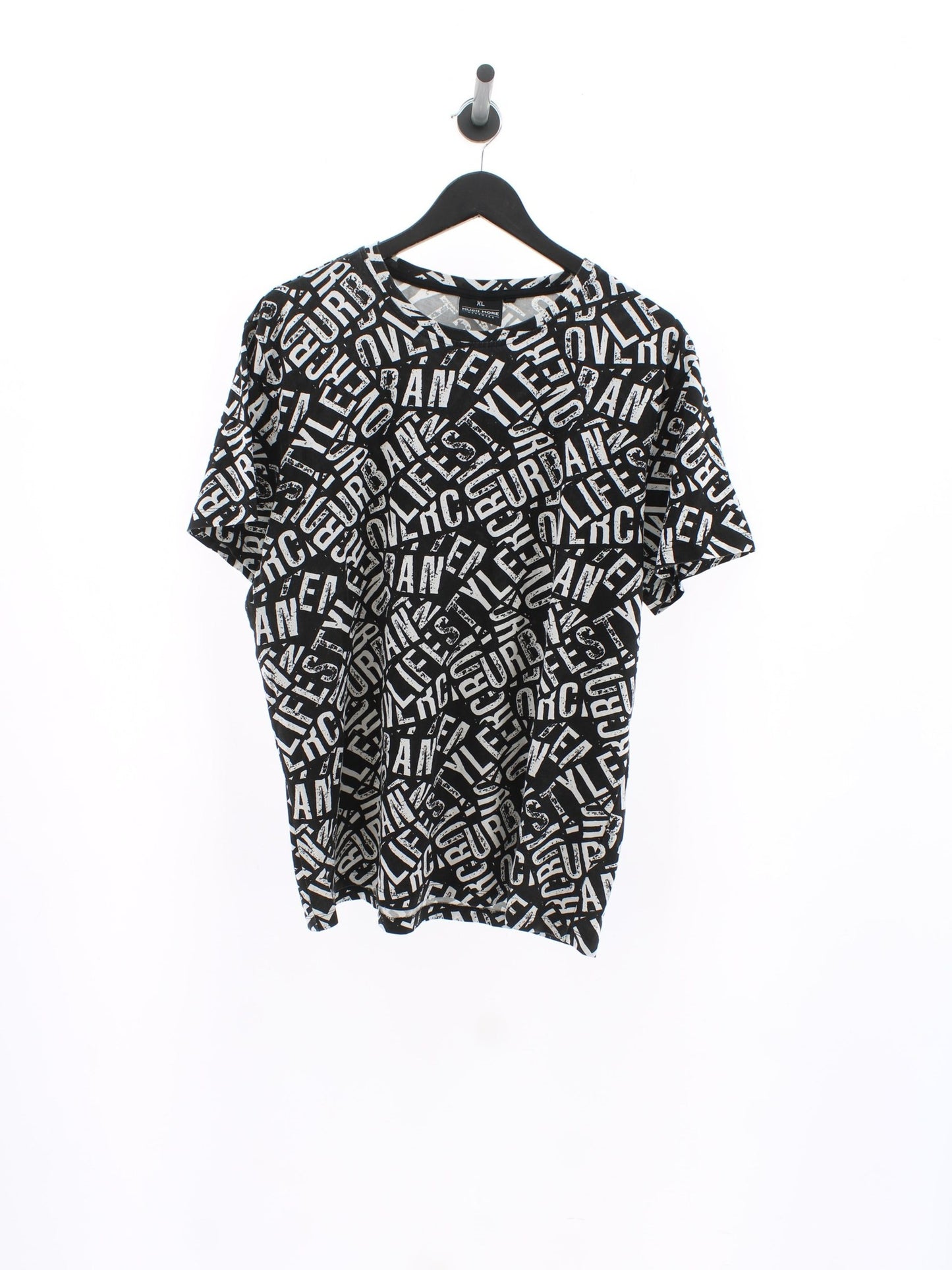 8334b72387957e8ed253212b1770d96d