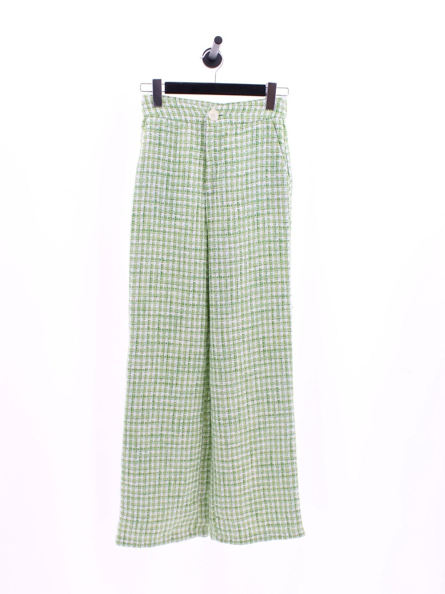 7d70b6828b3dad28b301e0c66bc06912