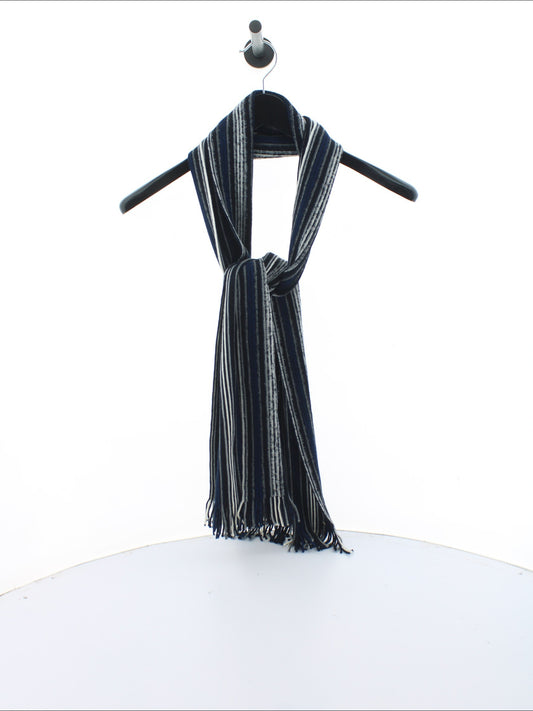 d0923a63172aba2f545438afbe9e721b