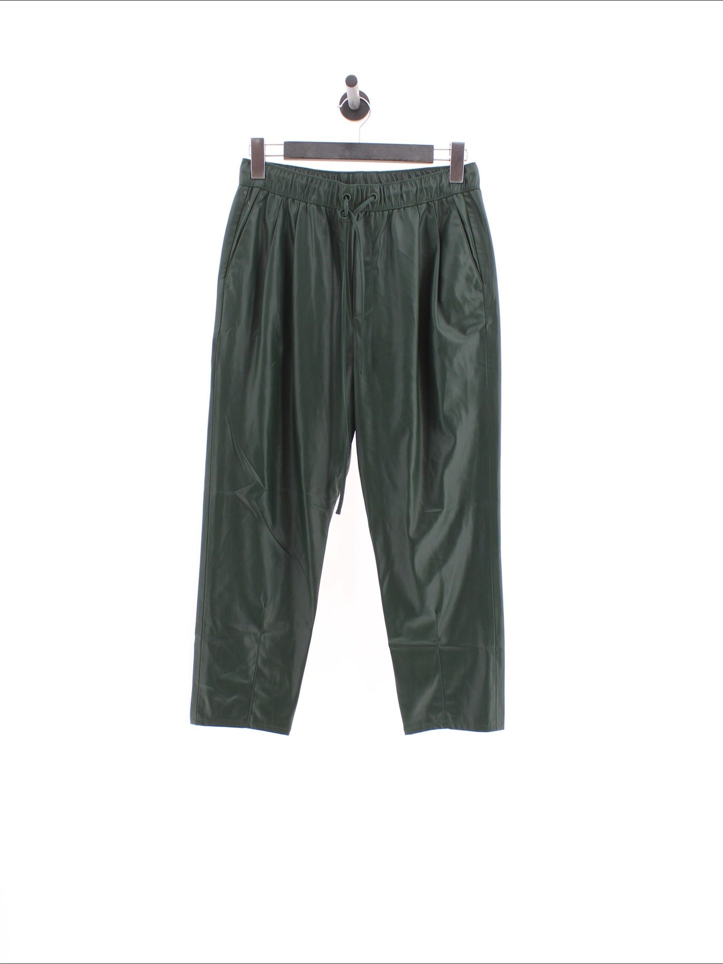 ee4996424a7d0893cefc6cbd72cf966f