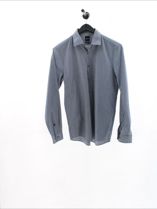 b6f6de55f73b44d1ae5881b38e5819ad