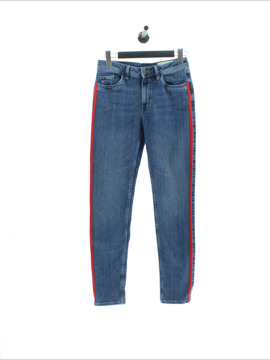 69a8c6f70ba880f2d7fa68367f10582c