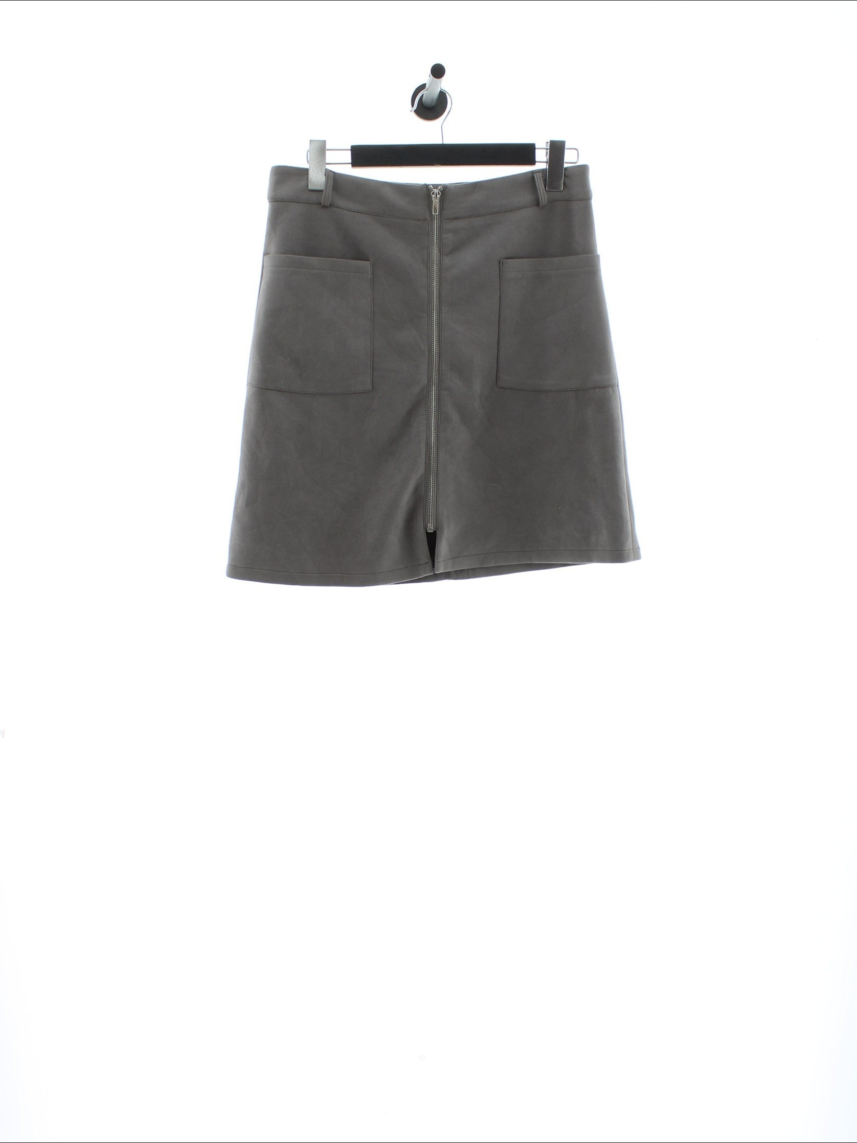 3b1ee5e58808687e3e2bcea30daf61d4