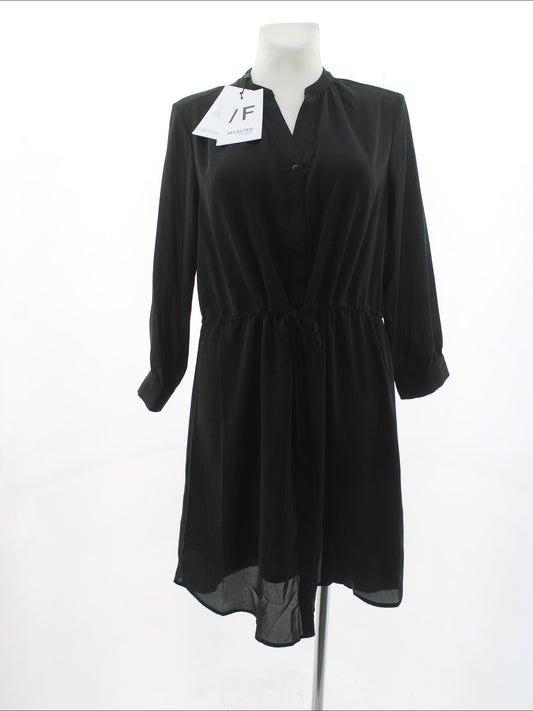 5e1e825de9903b95a9b8558e891c380e