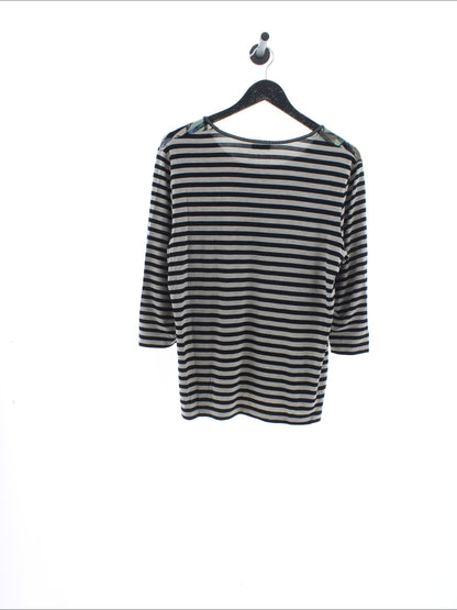 b09b1a4f3818eaf06dff04229451b828