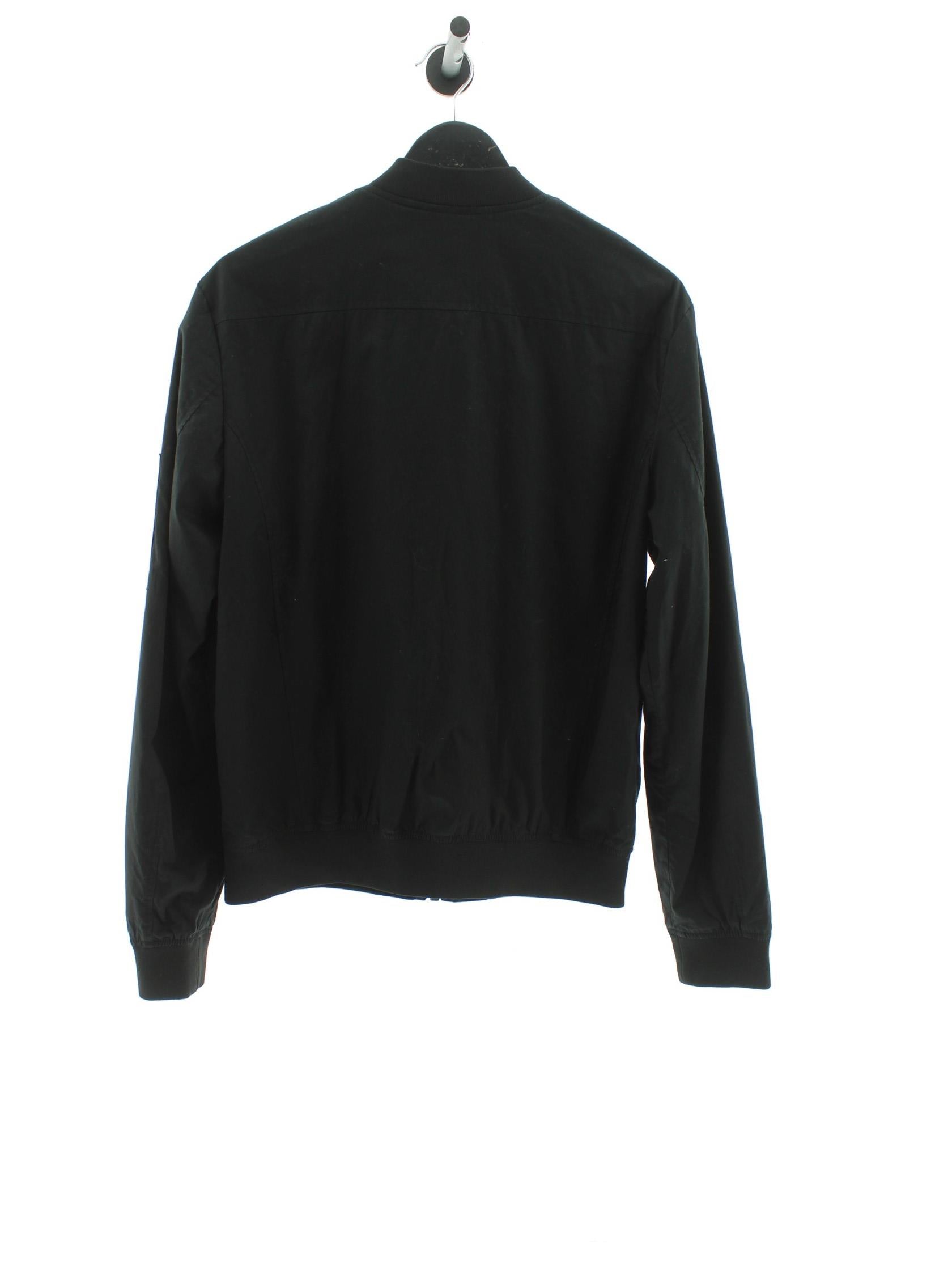 4b5e8076ba7d98afb6452e48277fb237