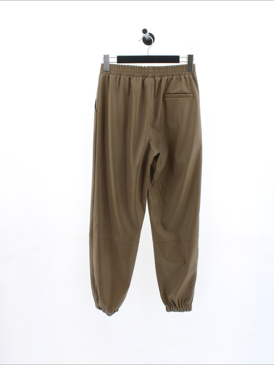 193a04390b39cf291e64e87b93d4e62e