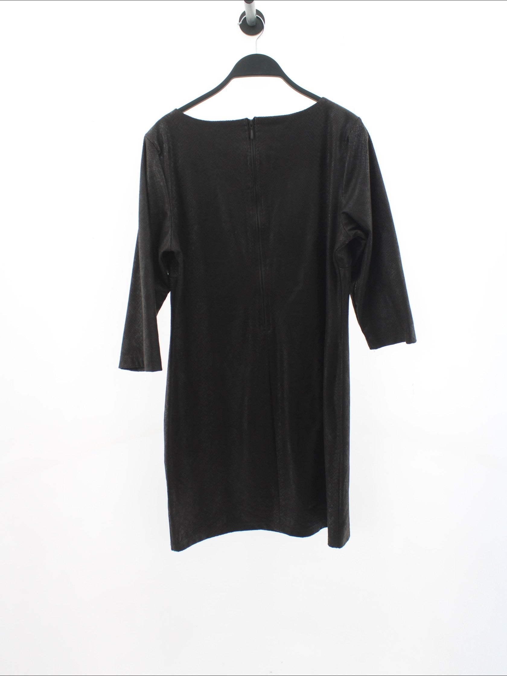 20ffb76c9bed1ca35ad834cb6ef92c87