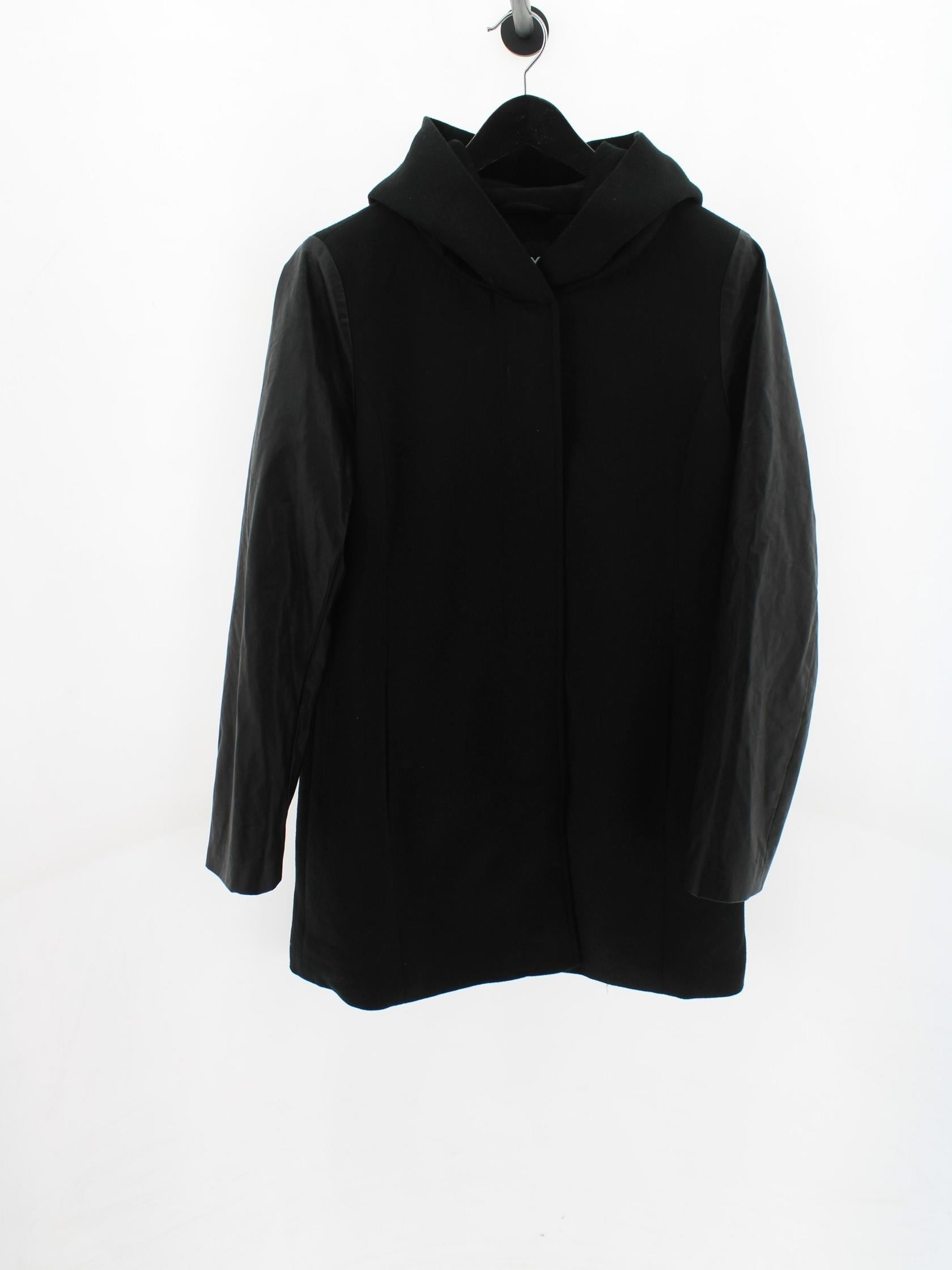 046394b19772c5c78bd049036b052c34