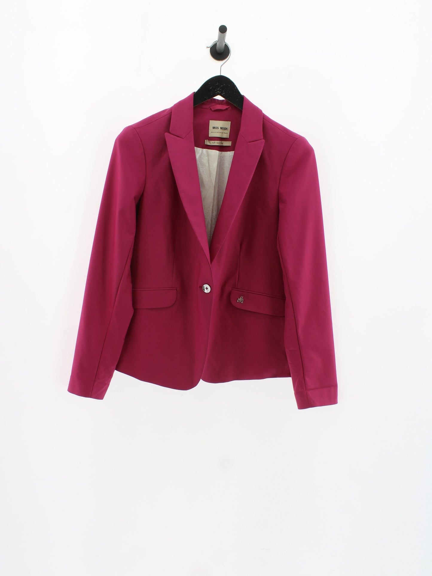 3fe083f9386f49a6f105de137887942d