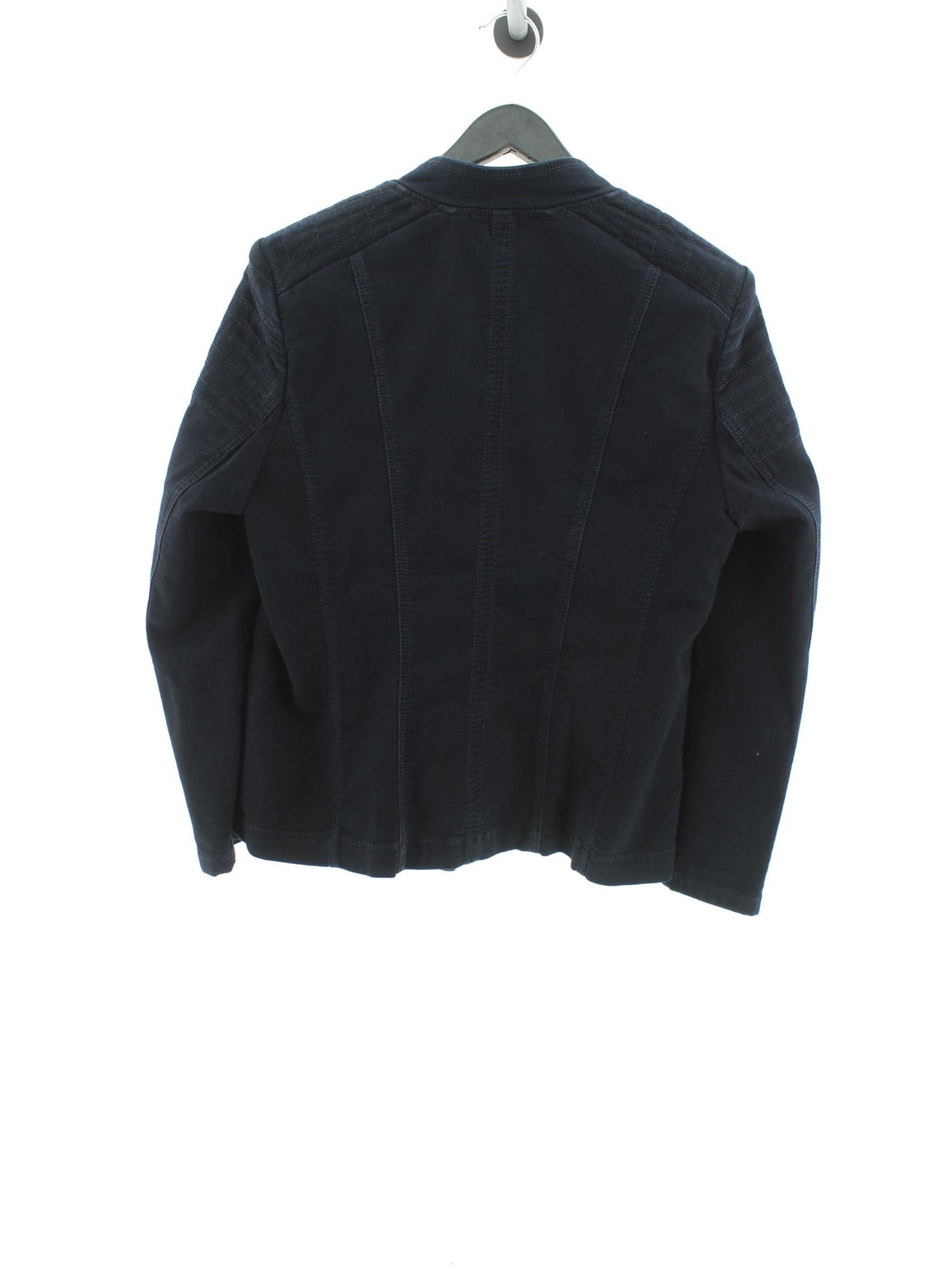 b922e6453cf5d5334636ca3e672eee34