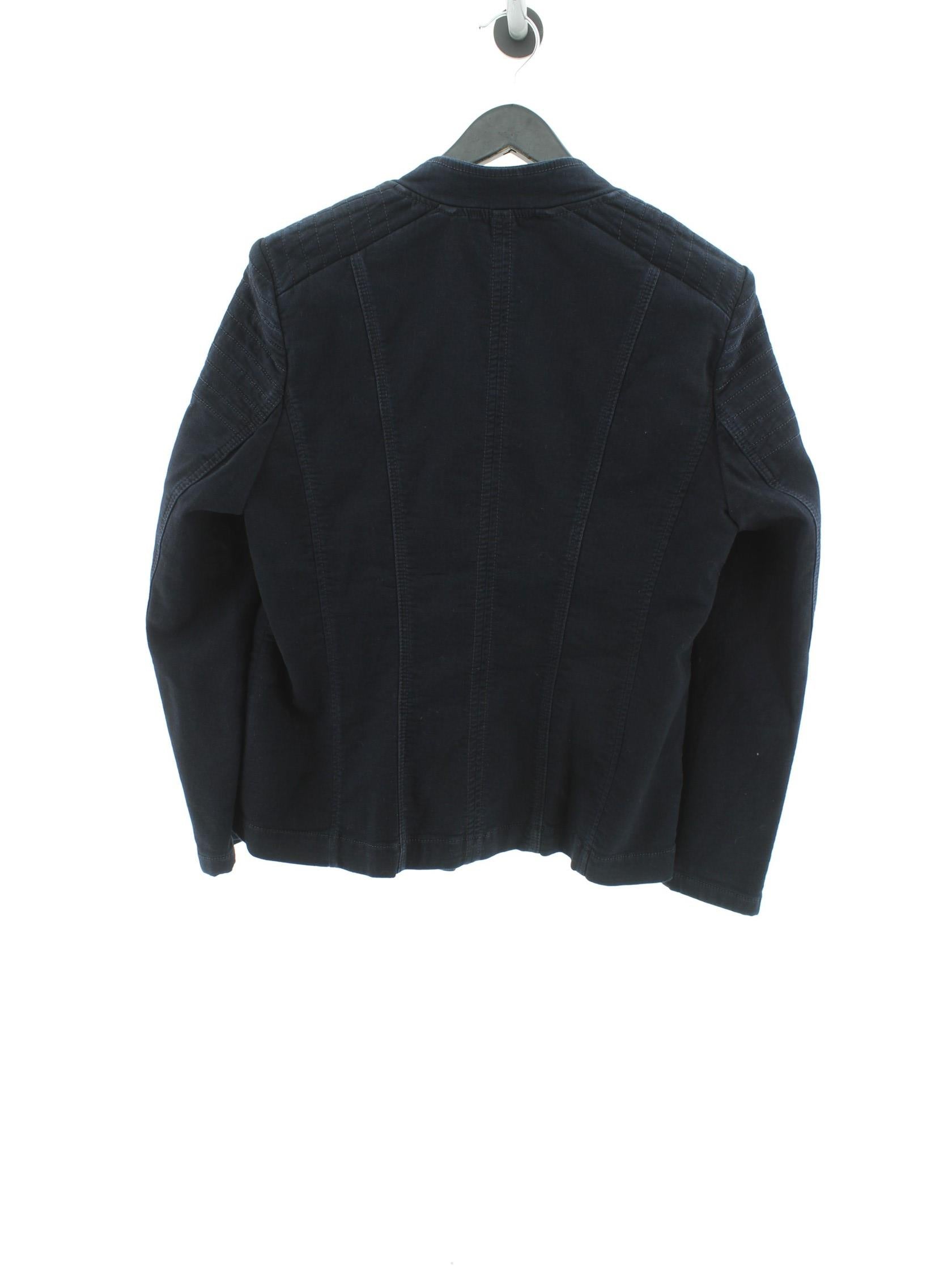 b922e6453cf5d5334636ca3e672eee34