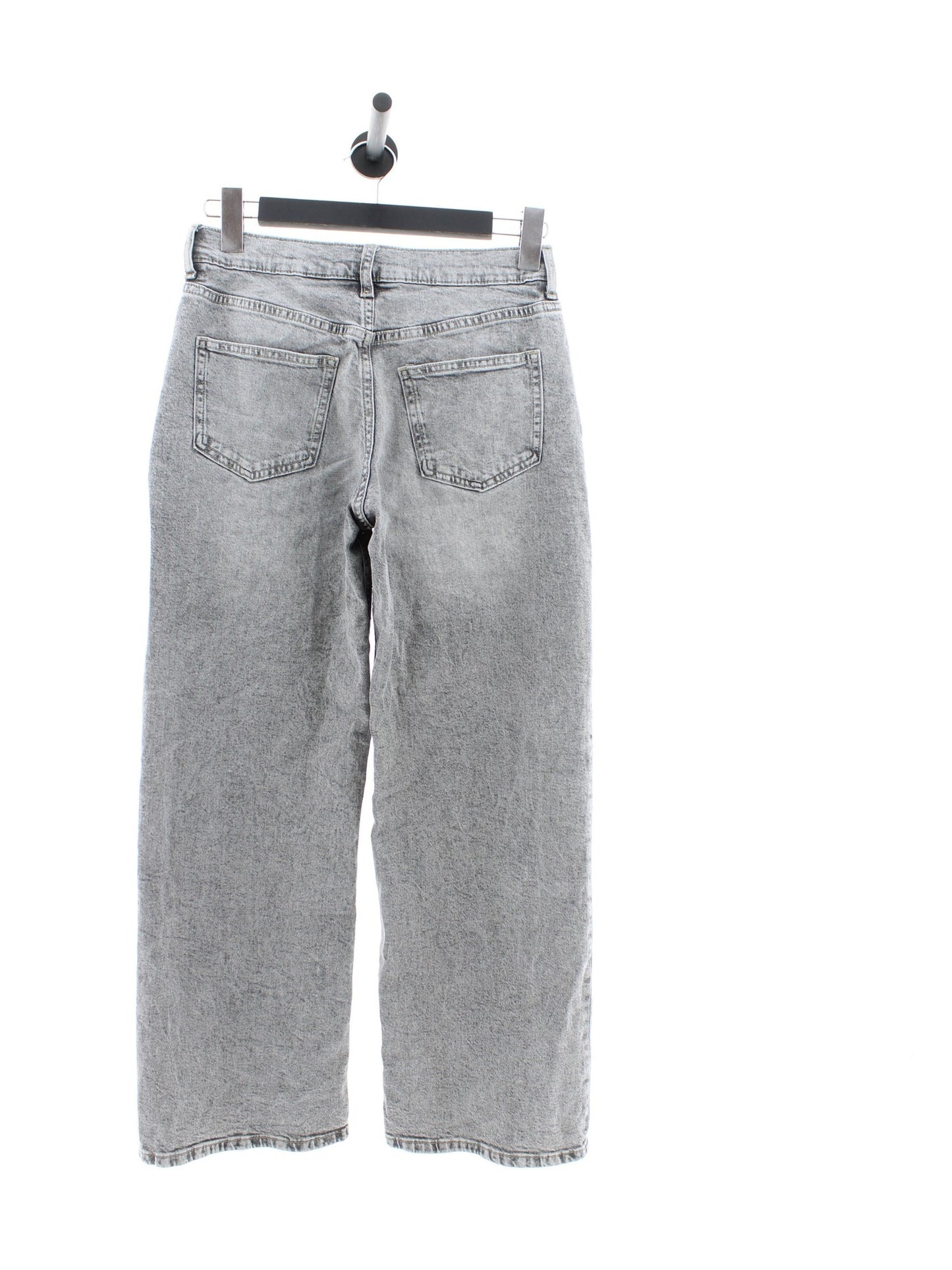 b7b0ad67e9844355c193bf7ead37dcca