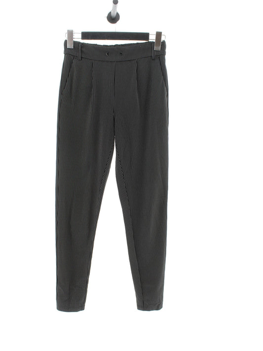 b85c6108a3c095bf2d4d3fc1574d1e1c