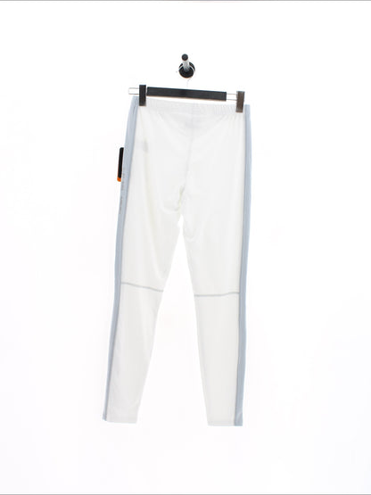 439e1b9fbc614f218588b17f7f4e7ba5