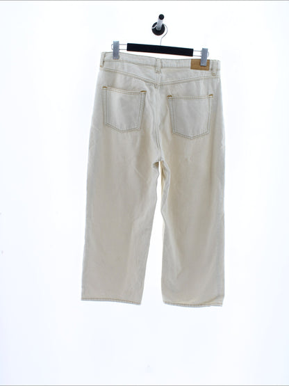 Spodnie Casual Monki Rozmiar: 42