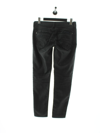 a5e171e78add4a813e96cf440b1cf03d