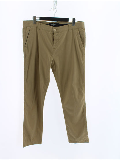 Spodnie Casual Rozmiar: W38/L34