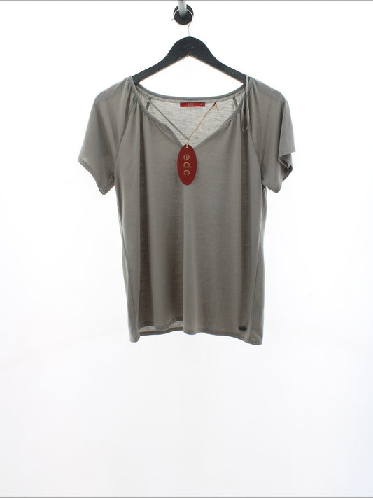 b74549e60b830d65427cf7323bdfb308