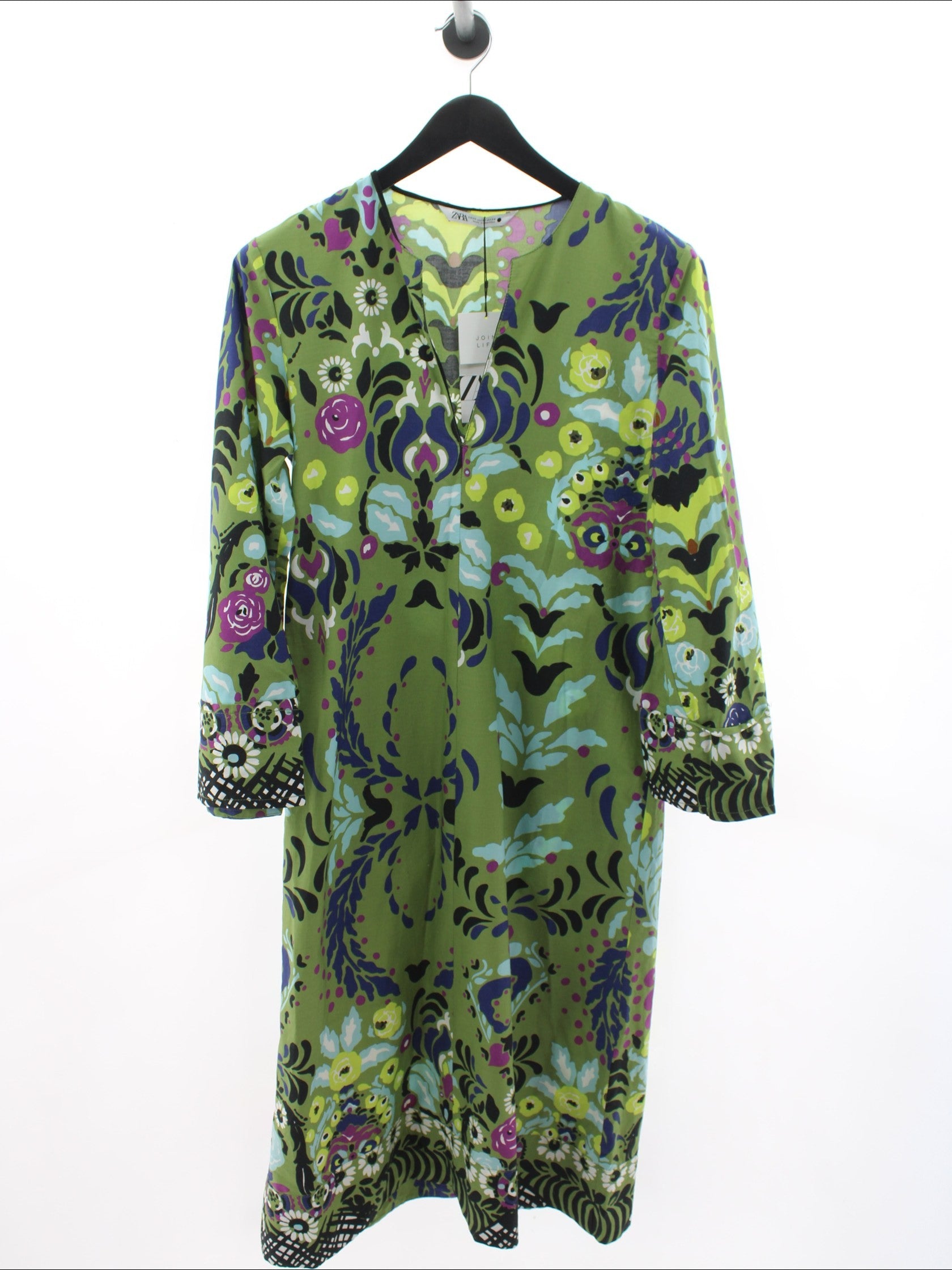 901dc8f40644c7e46cdebd202a5535d9