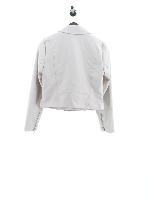 e6b90ef3795a9c0e56e51bd312257982