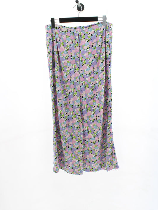 Spodnie Casual SELECTED FEMME Rozmiar: 40