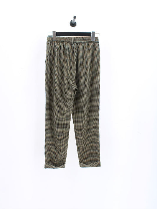 148f5c4f87067eb21fe524043cc58c83