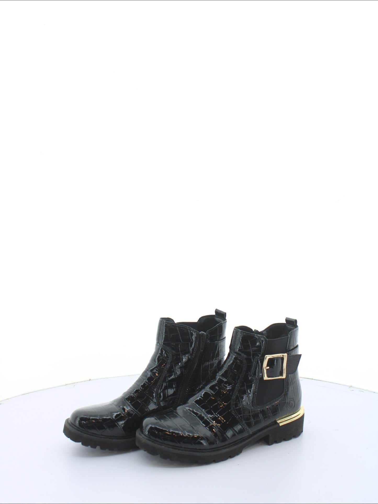 949ed73625c2a701a4979b87f87576f8