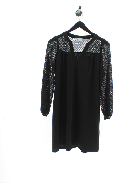 39f0dc2f8184ad1bd5f953a0864895de