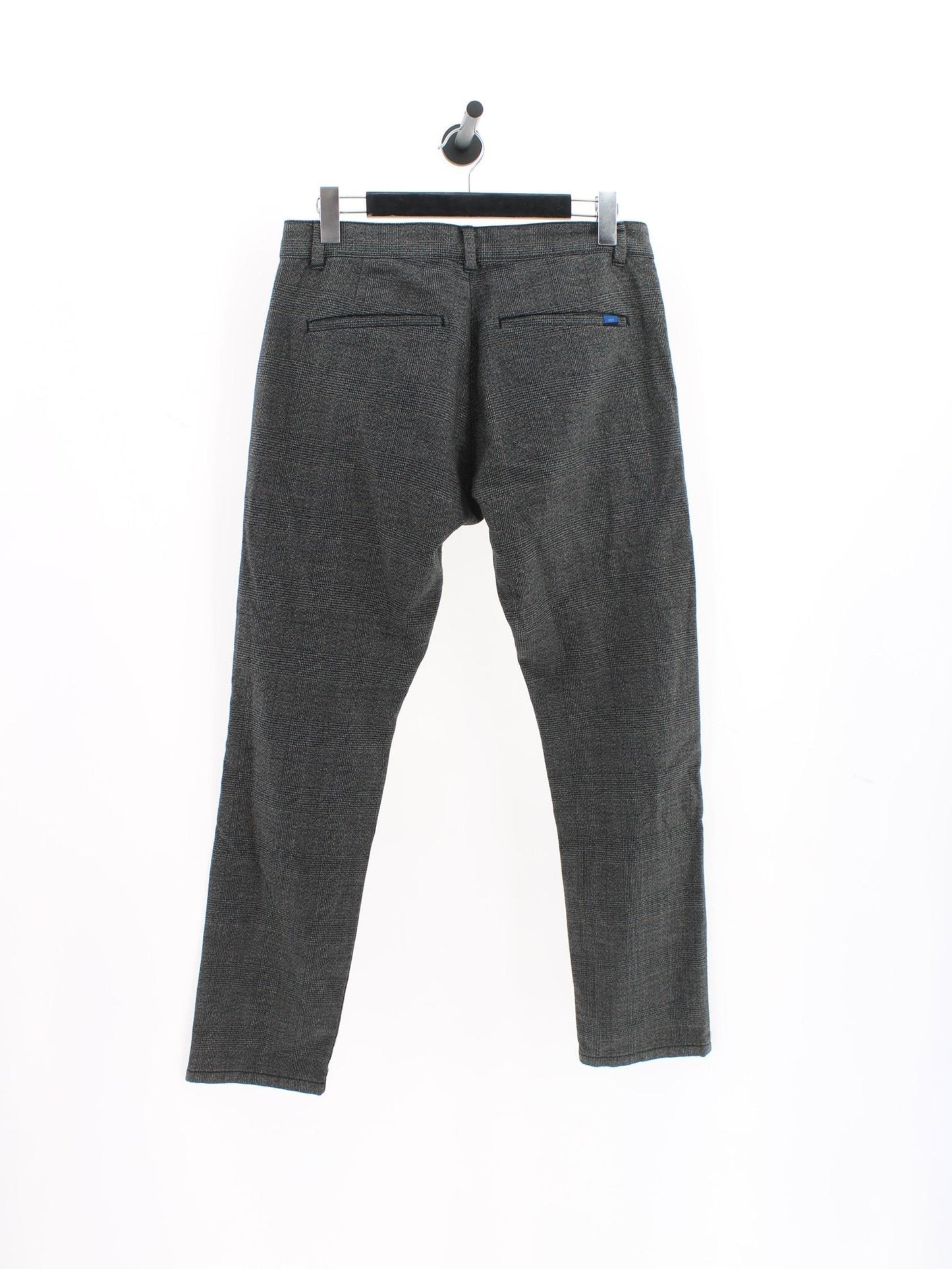 daae822eb6cbd12a95e40a08dfaa5003