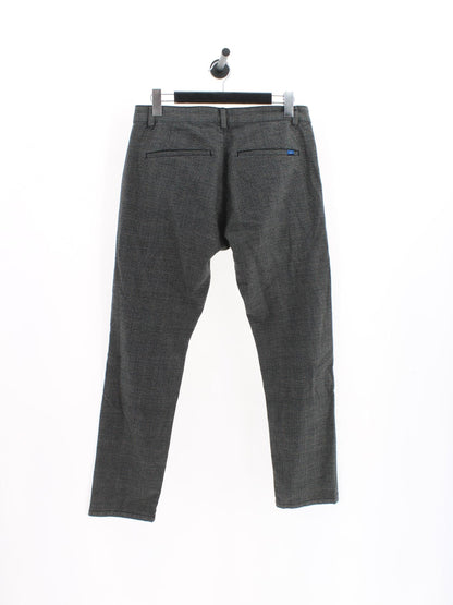 daae822eb6cbd12a95e40a08dfaa5003