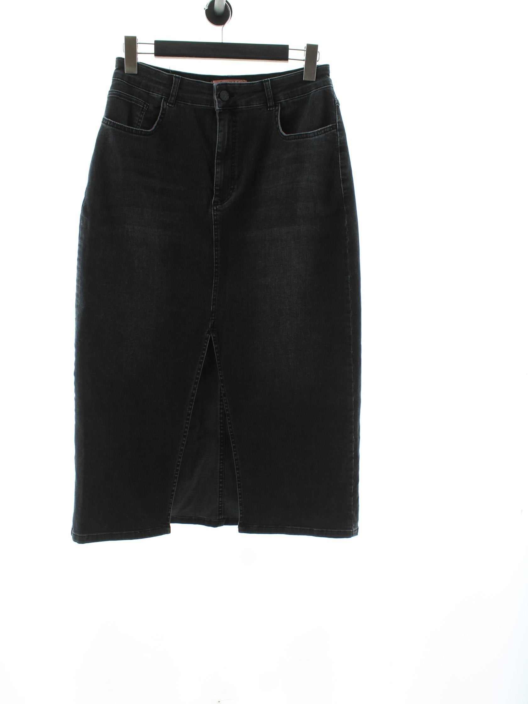 2d70bc8d7cef76c79e50e7070209476d