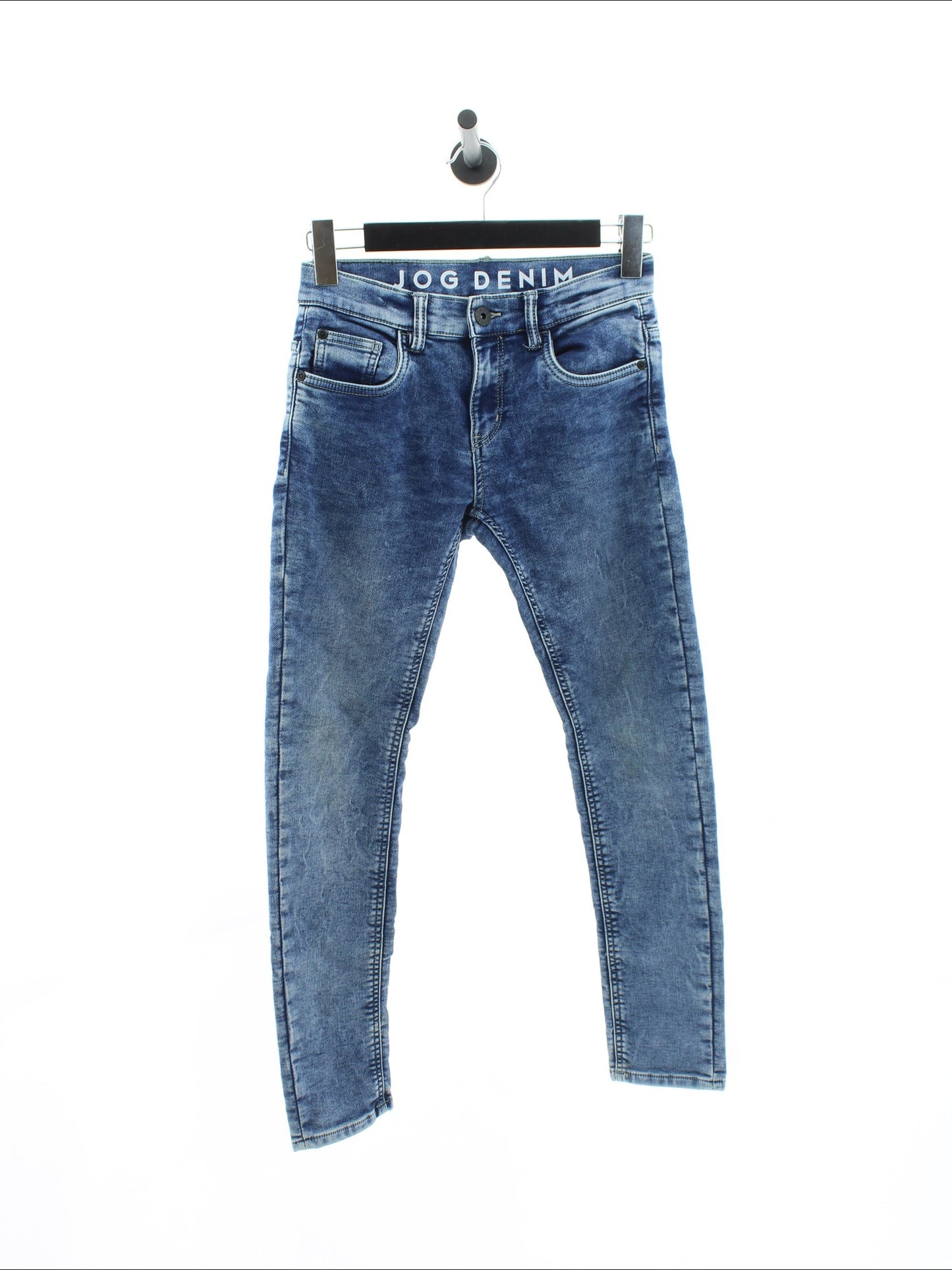 ee313a7c201ecab3f36e4307717cc697