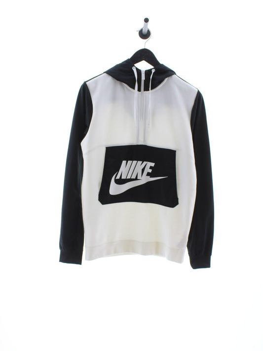 6588fc0b6c93ae471724807796350c7b