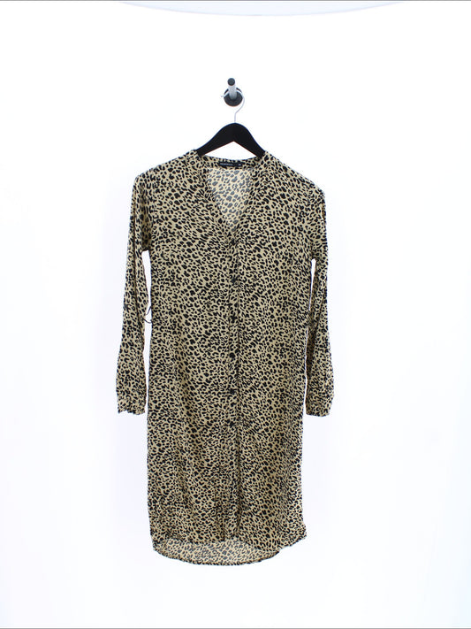 170acd7a76f9745c9d9a146550654f59