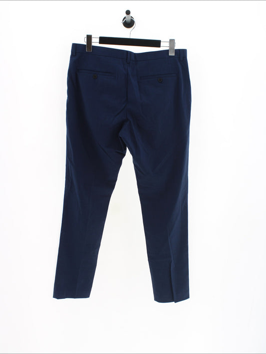 990ac9f3b26eeba0be3951639a0e9e7c