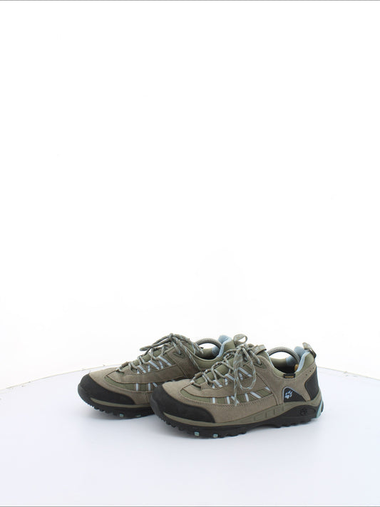 a0b7b976eeef7698e3e435e81f68ec10