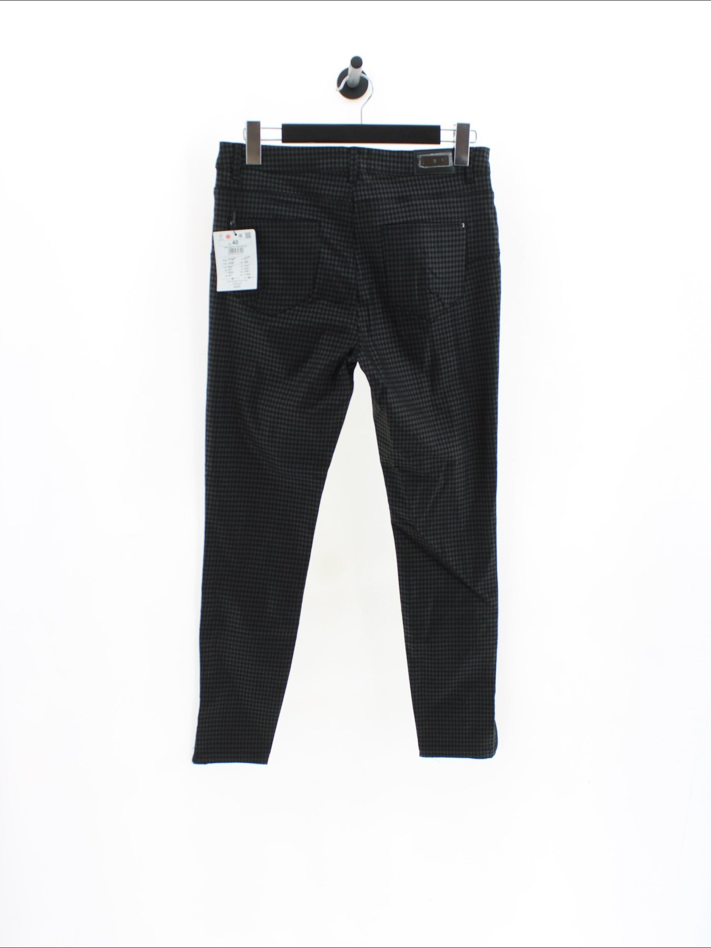 4847fedee8a71561c3c397655be4b946