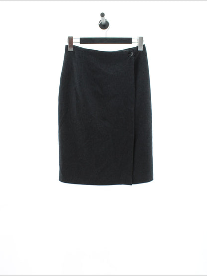 4cc75f8e15b1759a1b3e201766352535