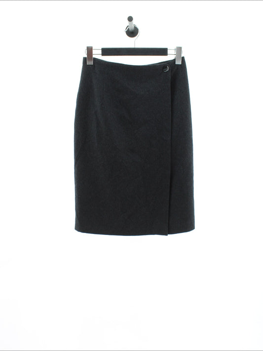 4cc75f8e15b1759a1b3e201766352535