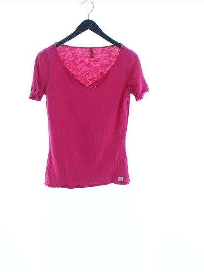 T-shirt Q/S designed by Rozmiar: L
