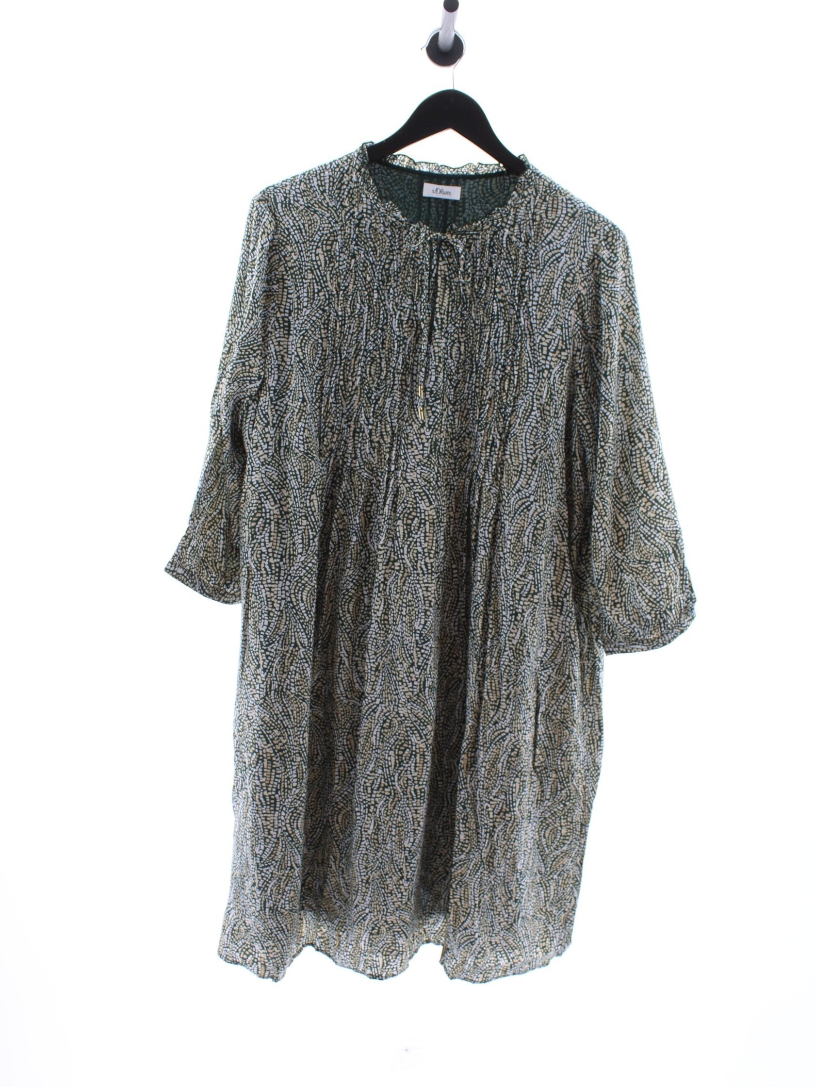 99505e6de035882a49de43f3796c80ea