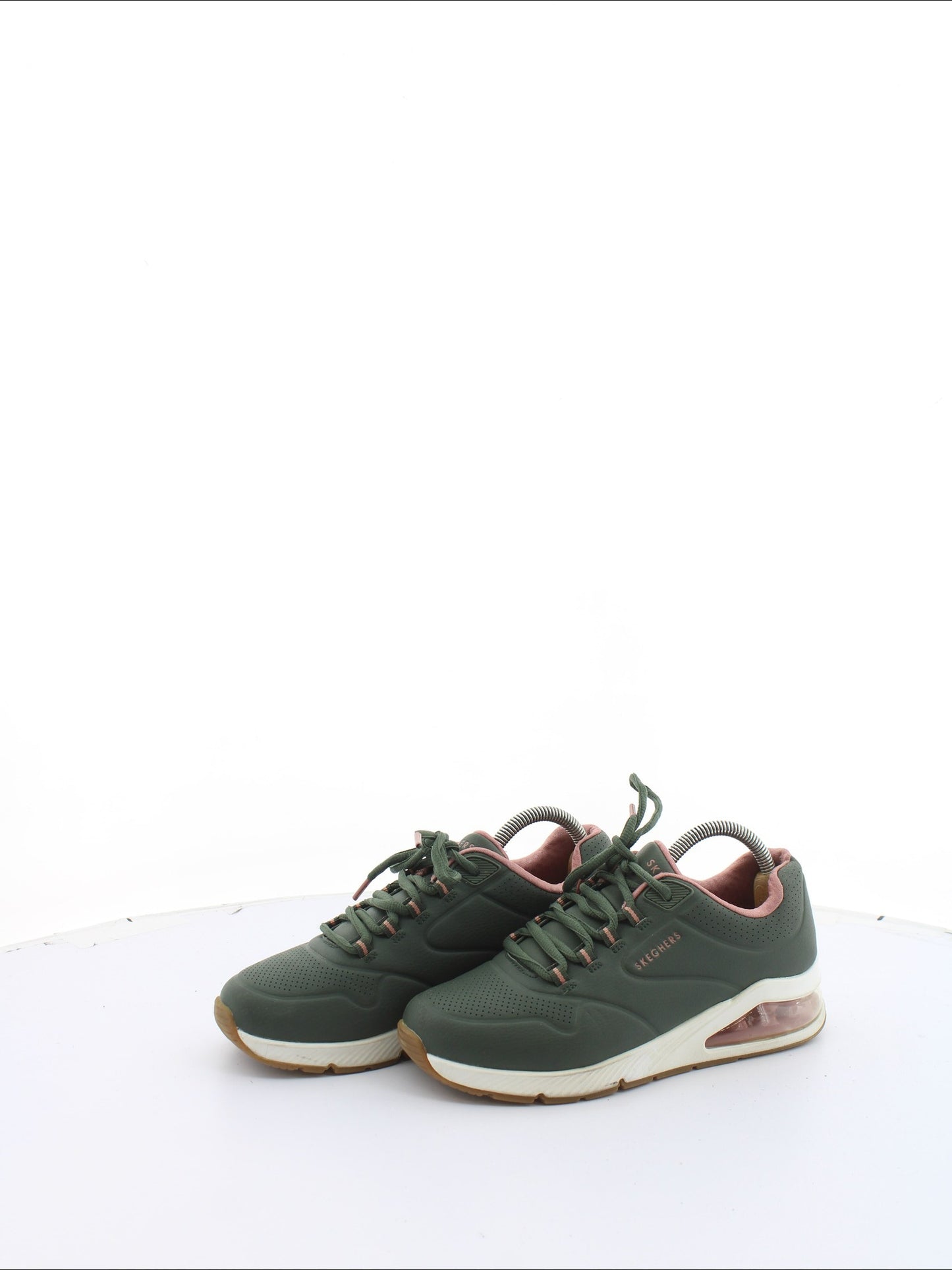 9c1be5764e2648079c68f252d41e3364