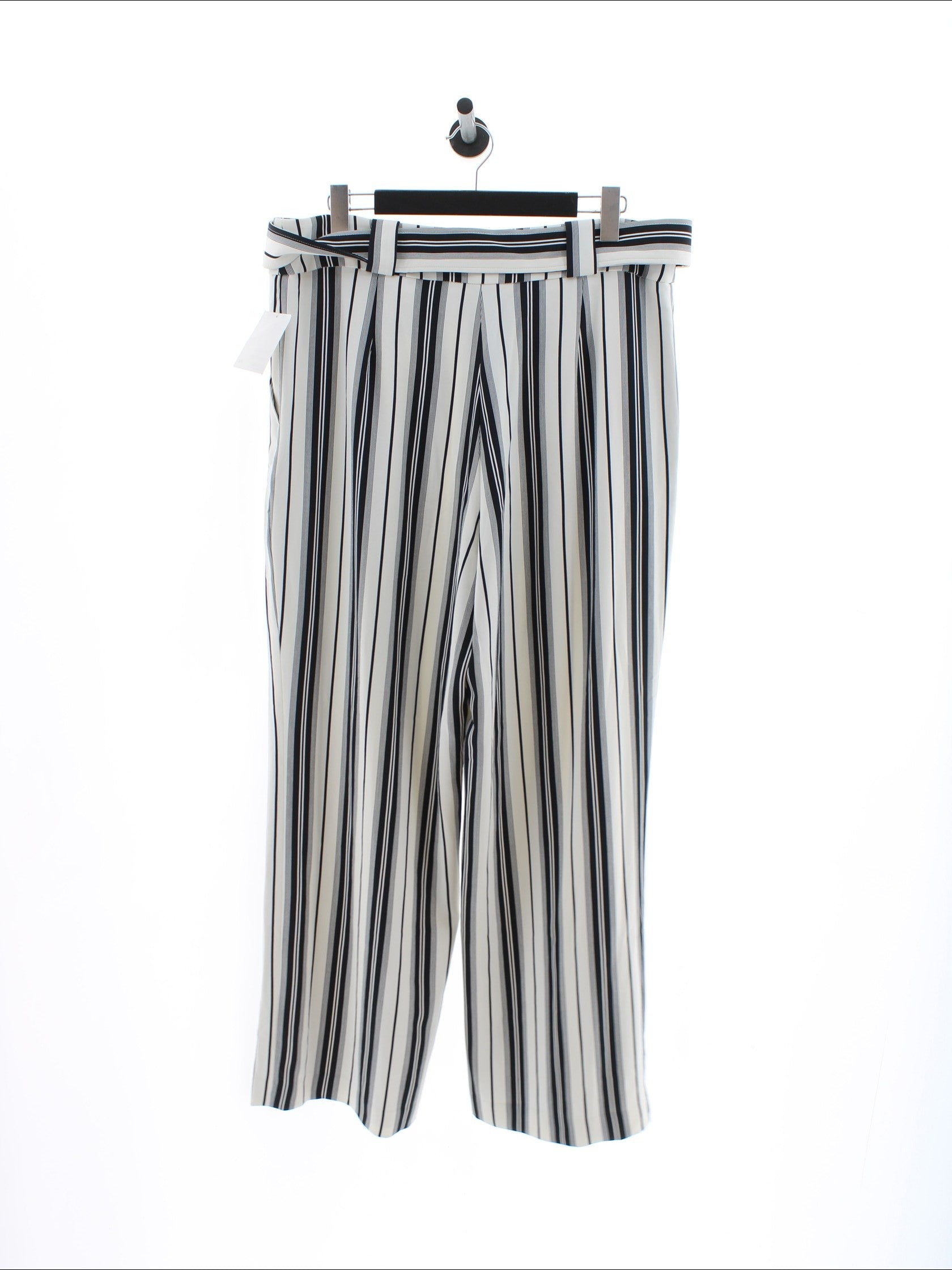 1b2d288d4fcbfa7eca08017bb057e267