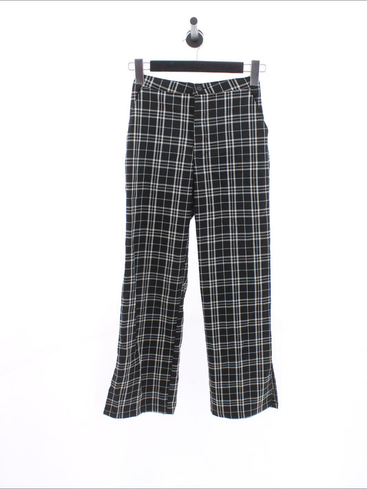 1b79cb9f00bbb8f9df50d2e9283b8358