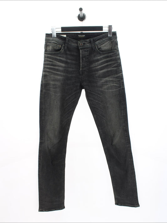 b1aae57fdaee4977f9a13f5e5a52e837