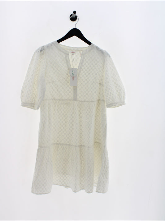 6b997008bcc1130fca43f0a394c9500d