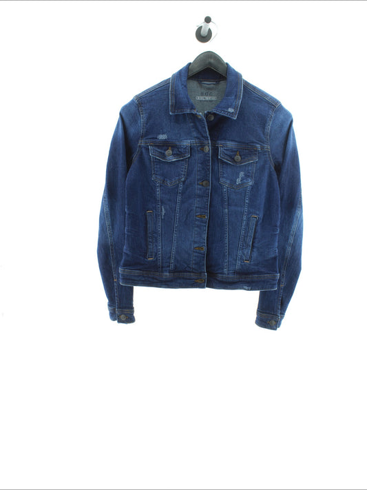 a58be5dca199f2e3b9ac03ee21461258