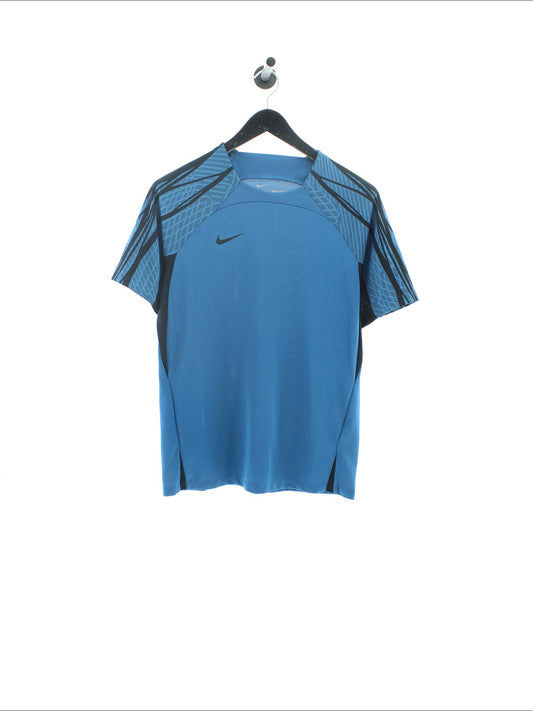 b6533327eb1e6aed4ea3a15415a4f674